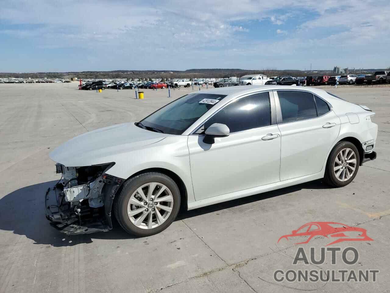 TOYOTA CAMRY 2023 - 4T1C11AK8PU168127