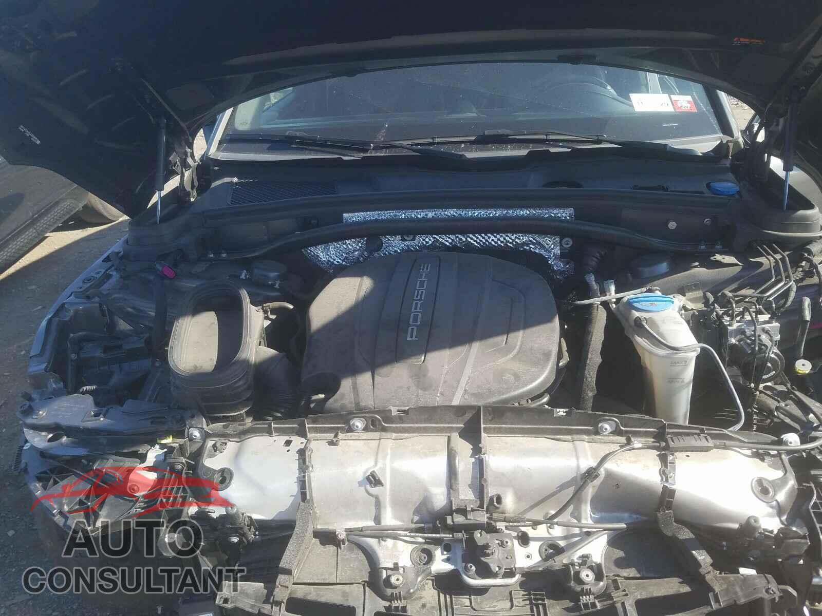 PORSCHE MACAN 2018 - WP1AA2A55JLB08992