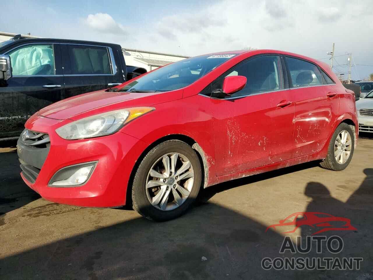 HYUNDAI ELANTRA 2013 - KMHD35LE8DU090098
