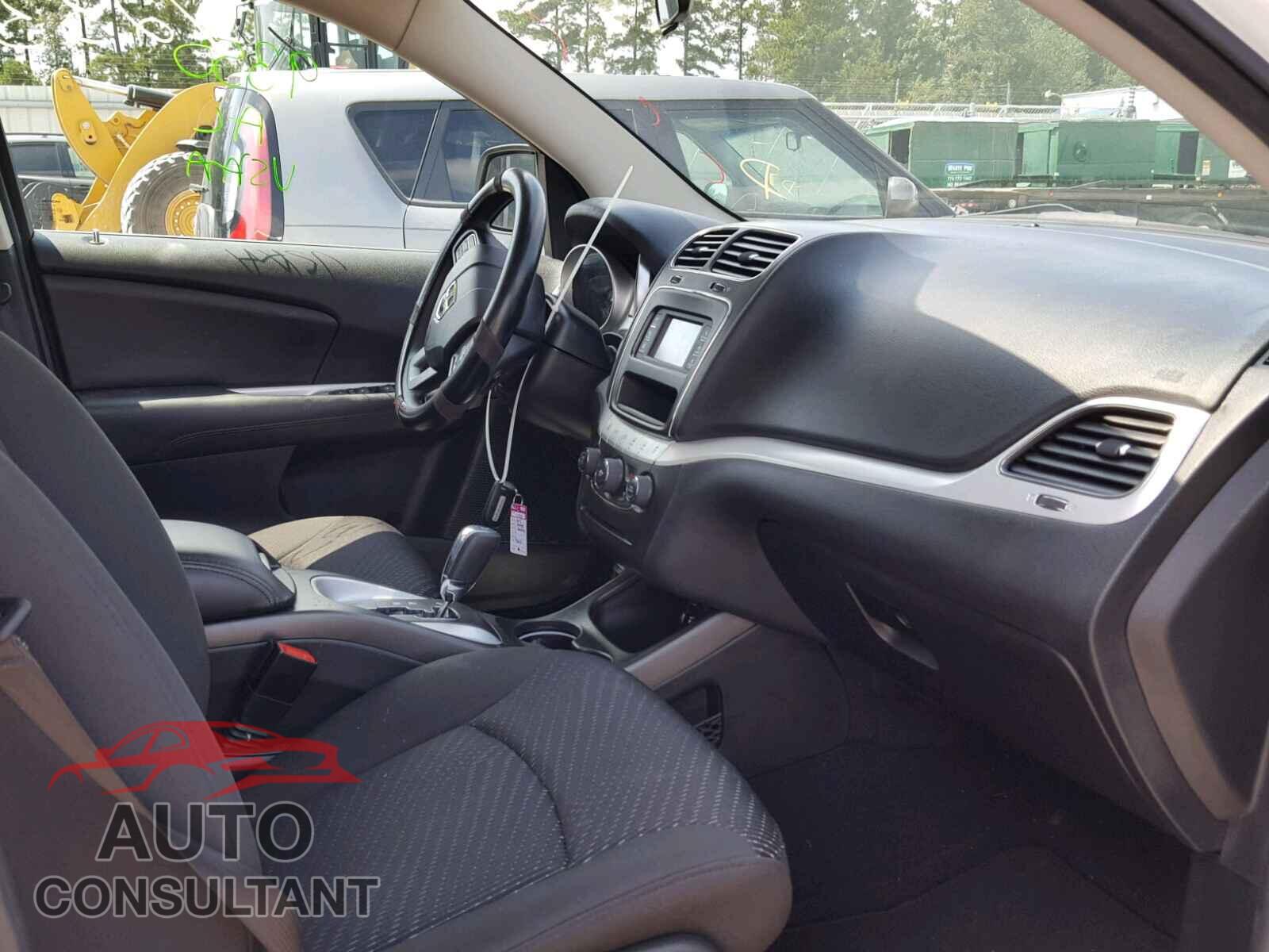 DODGE JOURNEY SE 2017 - 3C4PDCAB4HT637363