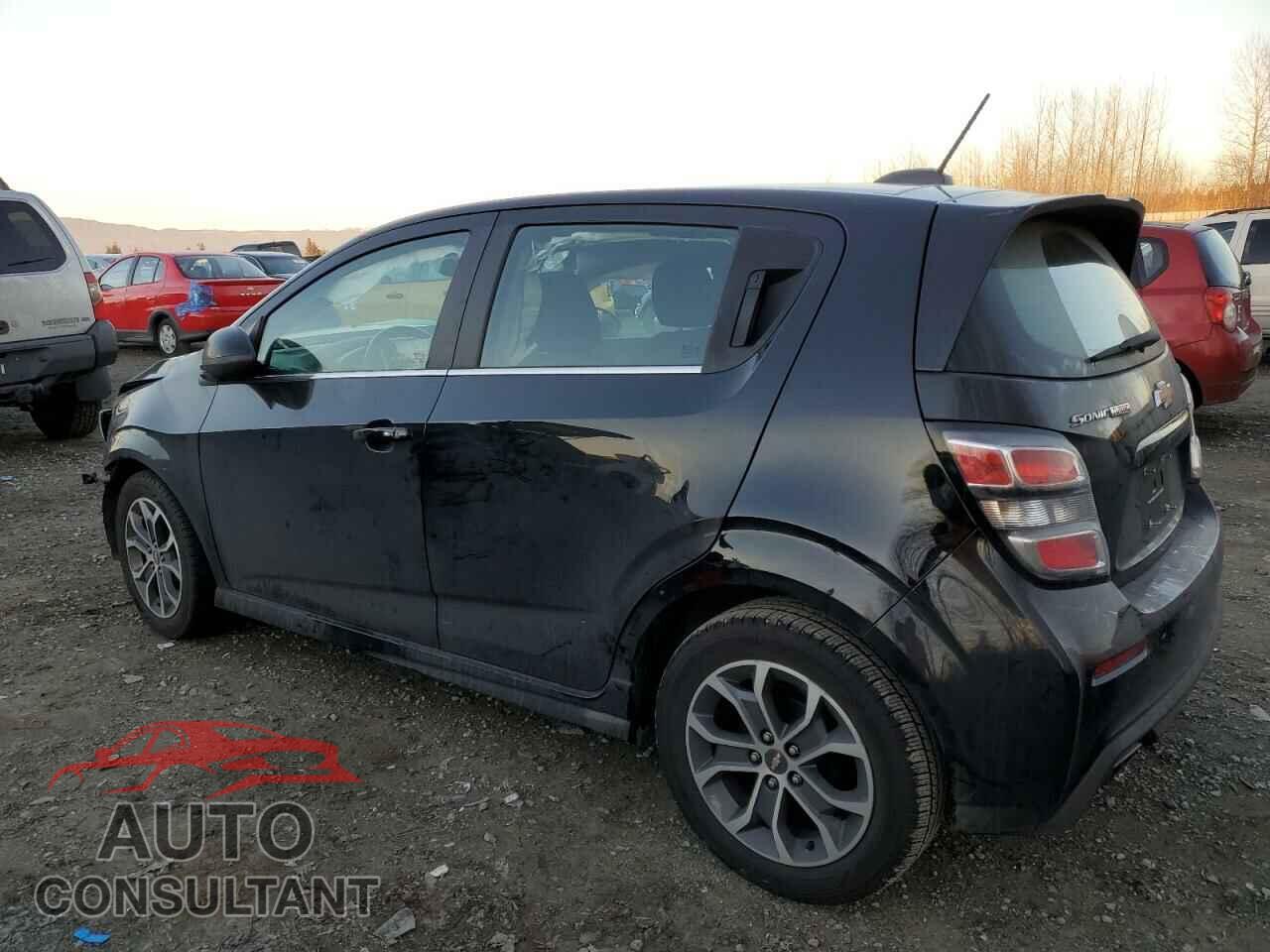 CHEVROLET SONIC 2017 - 1G1JD6SB2H4161473