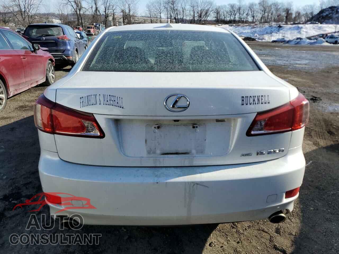 LEXUS IS 2013 - JTHCF5C21D5061502