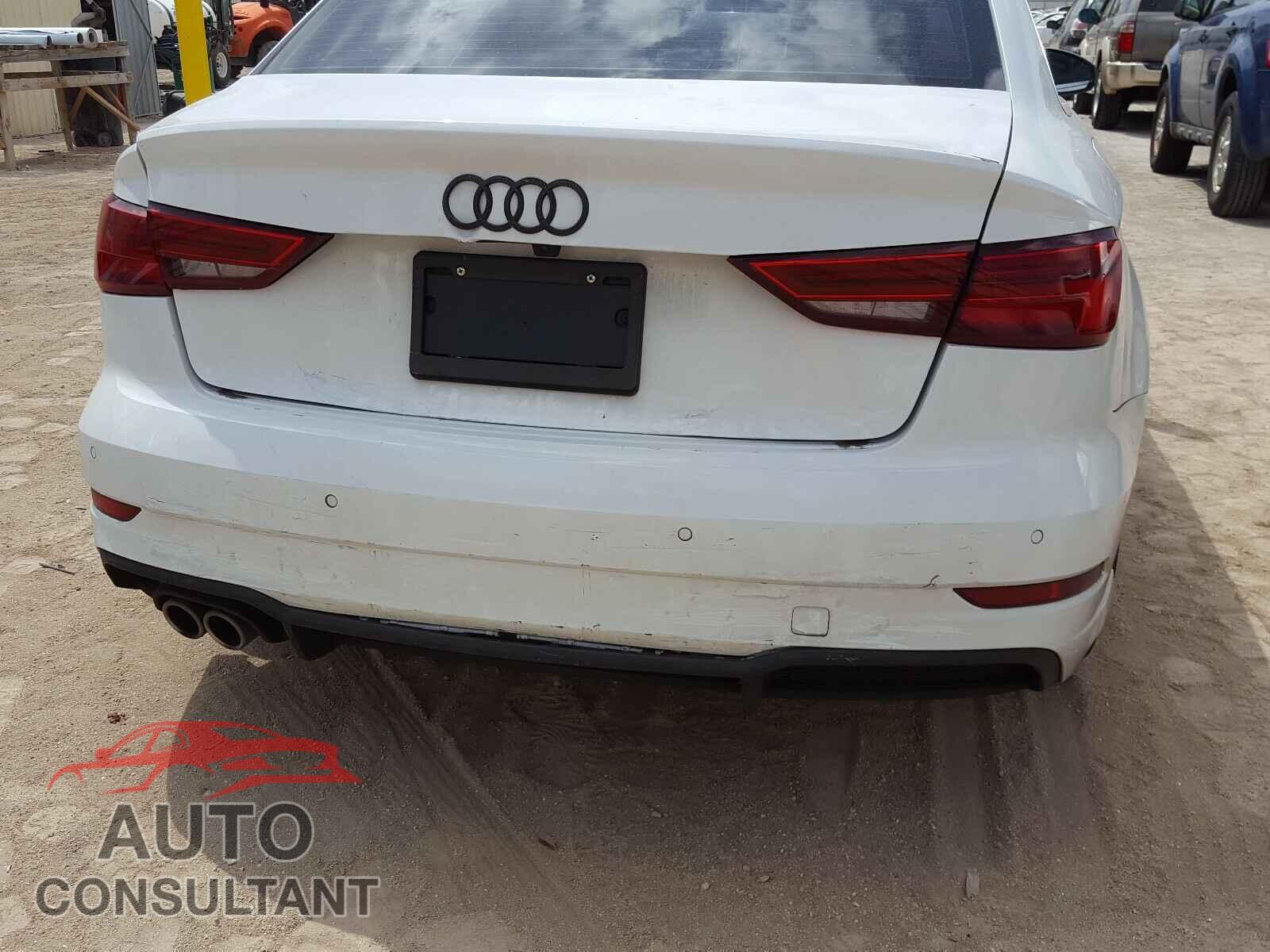 AUDI A3 2017 - WAUGUGFF1H1072528