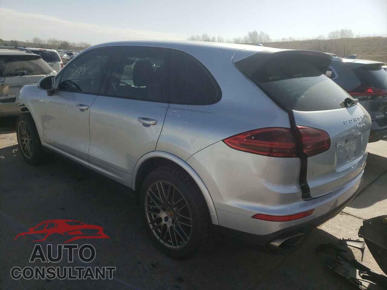 PORSCHE CAYENNE 2017 - WP1AA2A21HKA80789