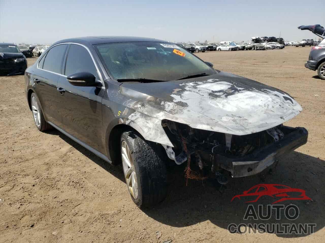 VOLKSWAGEN PASSAT 2018 - 1VWBA7A33JC022885