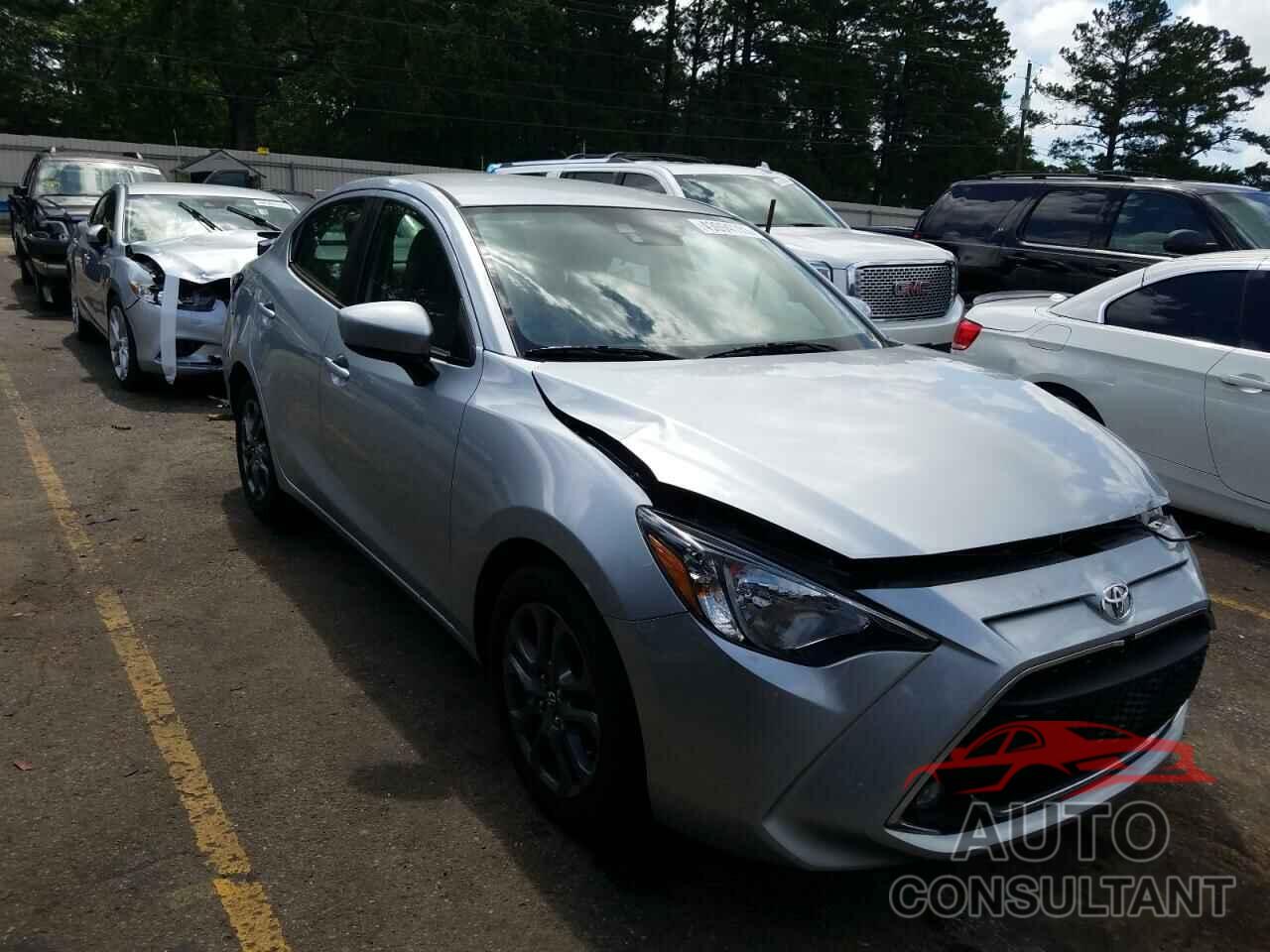 TOYOTA YARIS 2019 - 3MYDLBYV3KY510194
