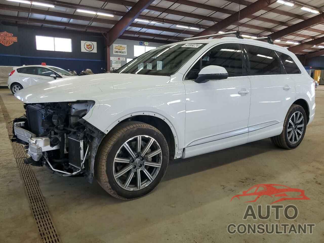 AUDI Q7 2019 - WA1LAAF71KD011017