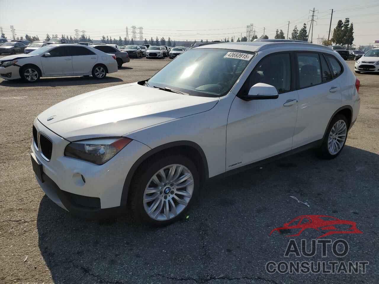 BMW X1 2013 - WBAVM1C57DVW44334