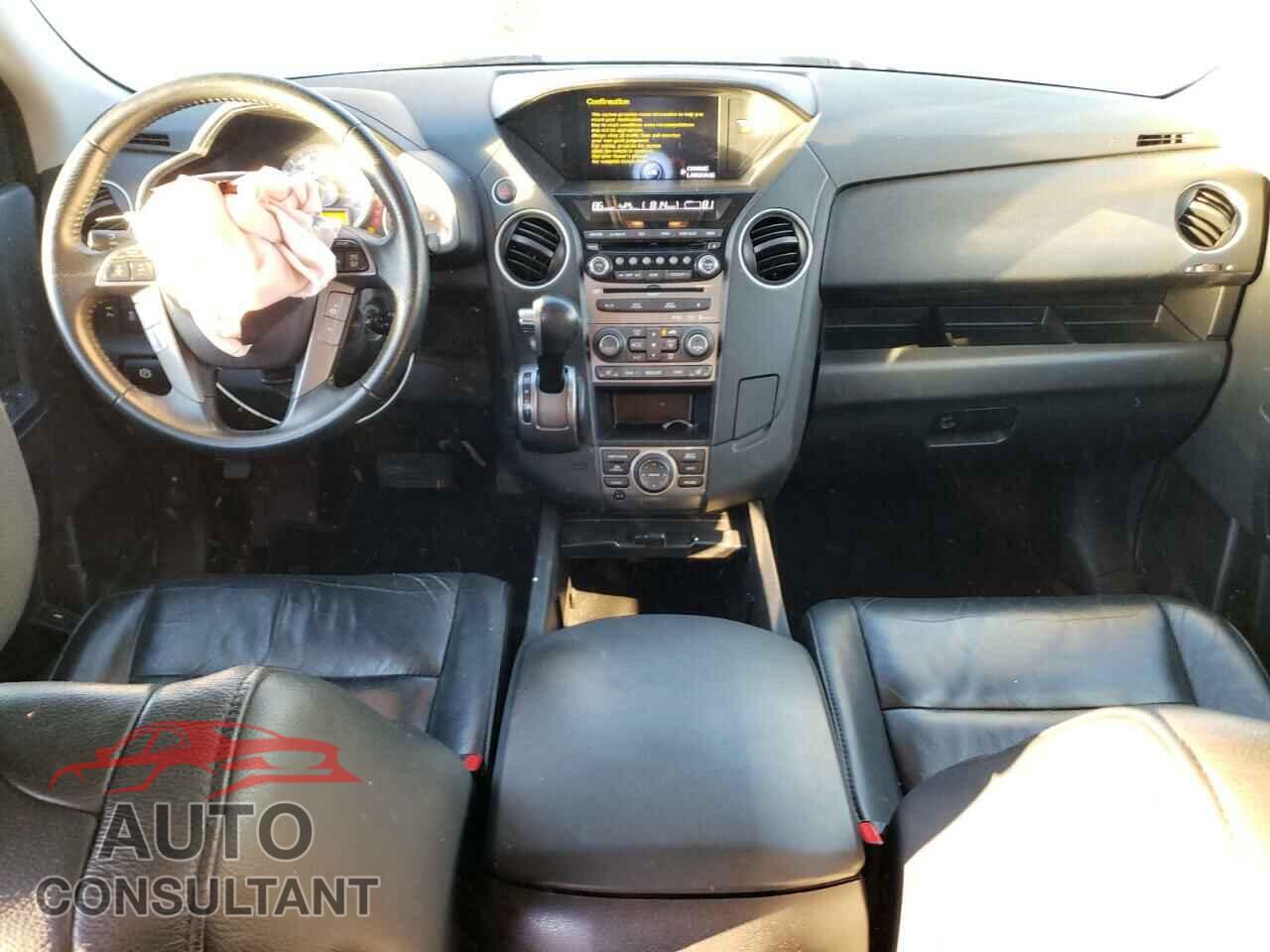 HONDA PILOT 2015 - 5FNYF3H91FB033038