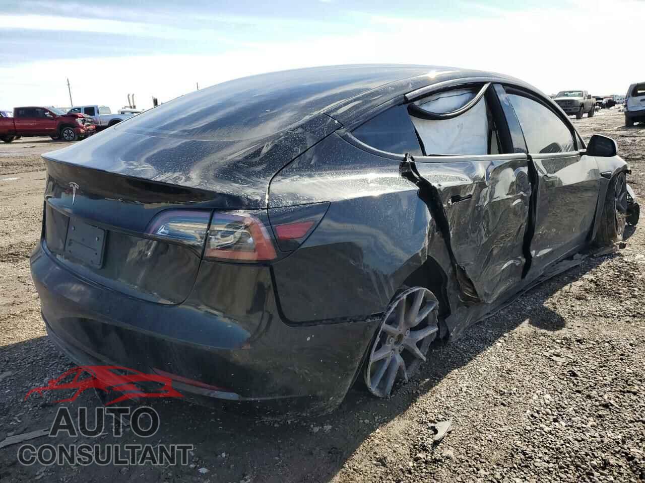TESLA MODEL 3 2023 - 5YJ3E1EA3PF569331
