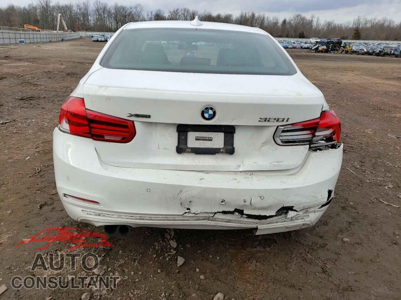 BMW 3 SERIES 2016 - WBA8E3G59GNU03766