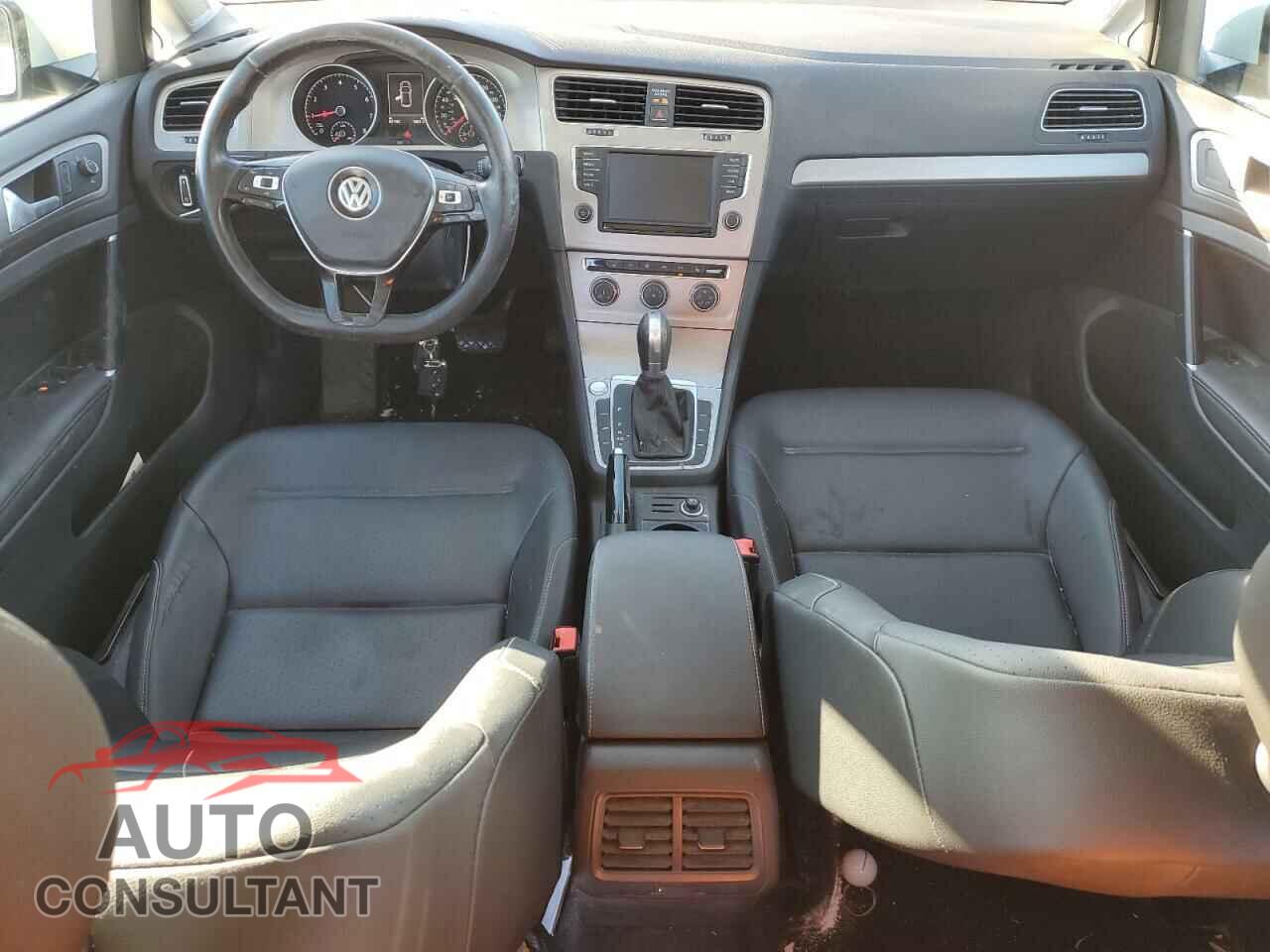 VOLKSWAGEN GOLF 2017 - 3VW217AU1HM032607