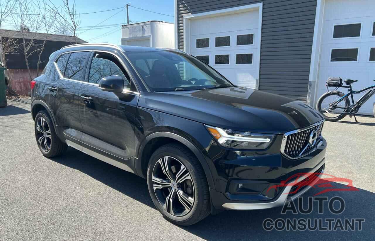 VOLVO XC40 2019 - YV4162ULXK2127457