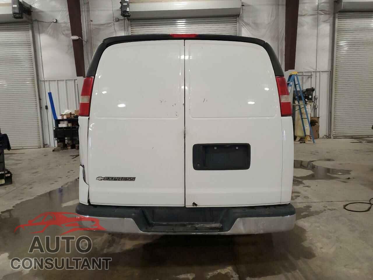 CHEVROLET EXPRESS 2013 - 1GCSGAFX6D1173794