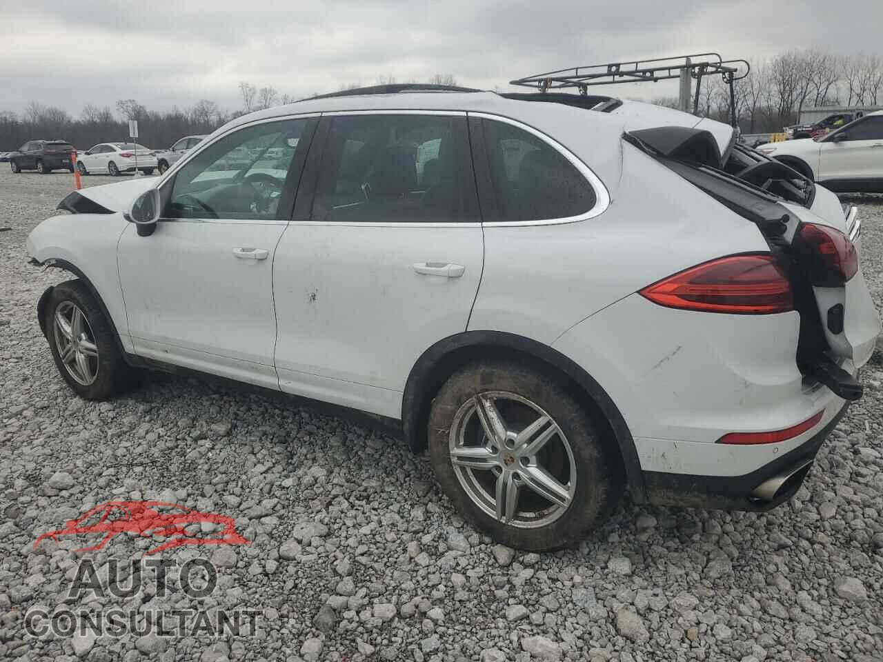 PORSCHE CAYENNE 2016 - WP1AA2A26GLA02243