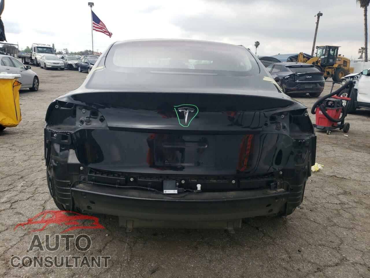 TESLA MODEL 3 2018 - 5YJ3E1EA2JF010702