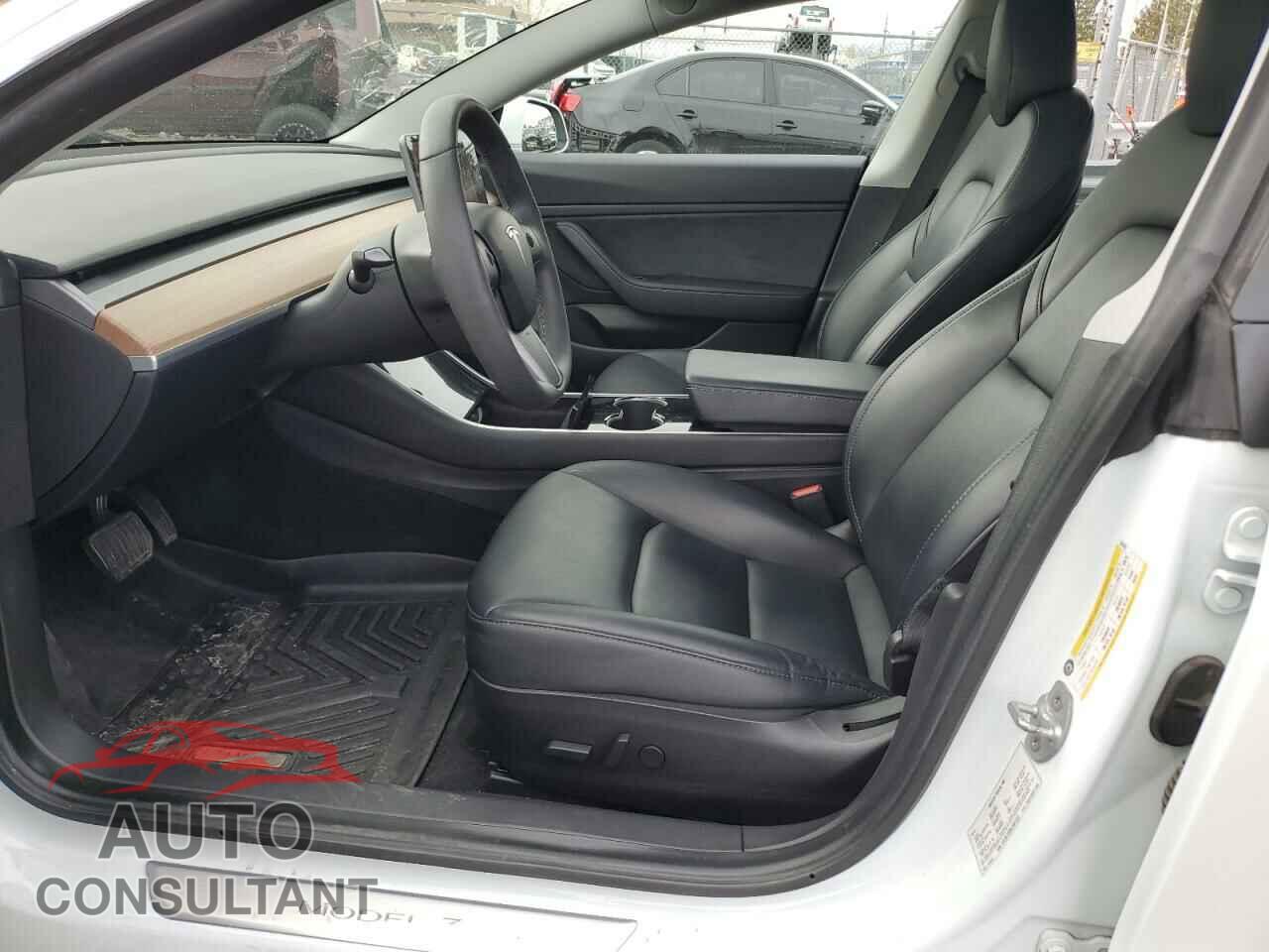 TESLA MODEL 3 2020 - 5YJ3E1EB5LF621237