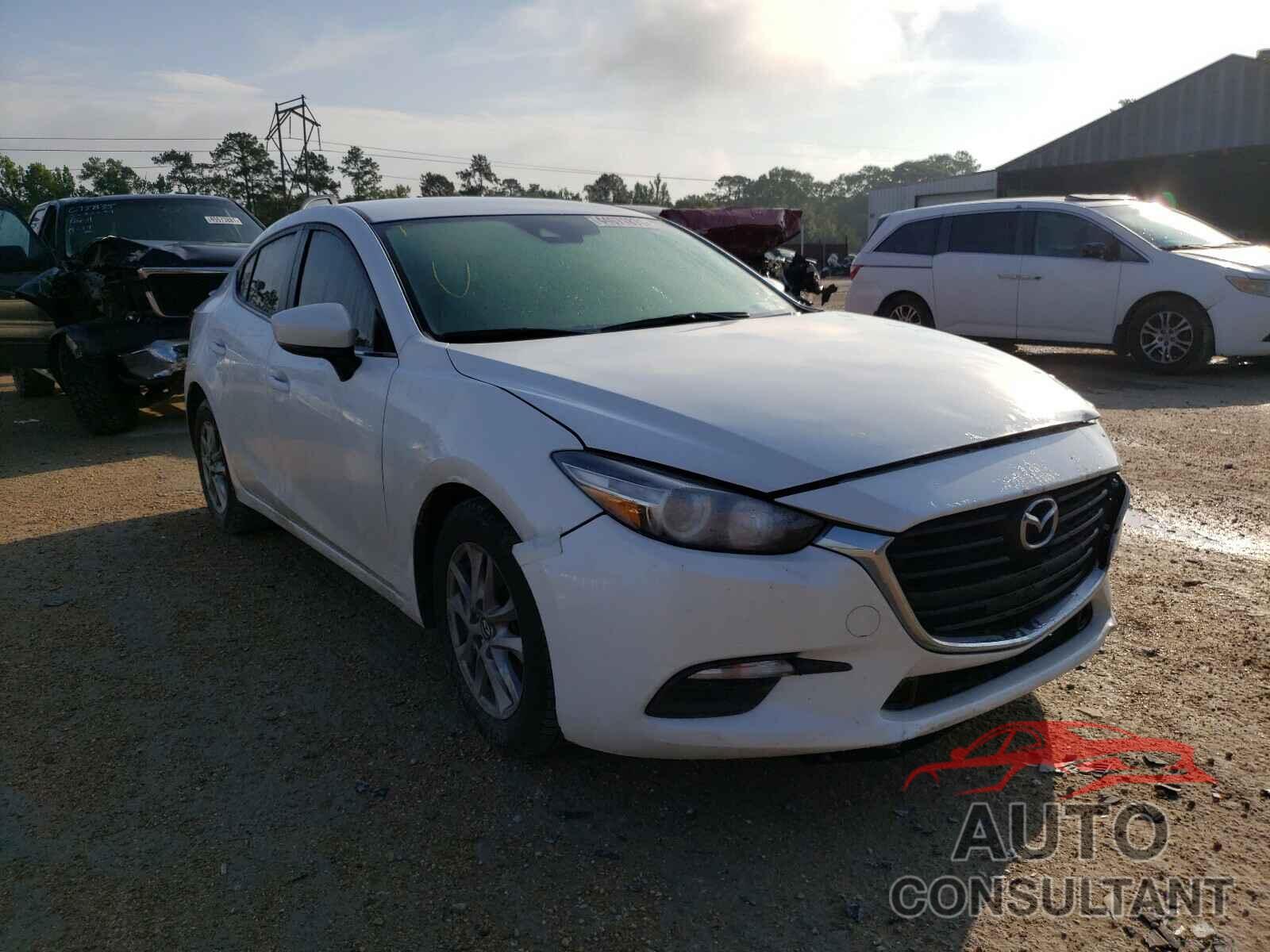 MAZDA 3 2018 - 3MZBN1U72JM187017