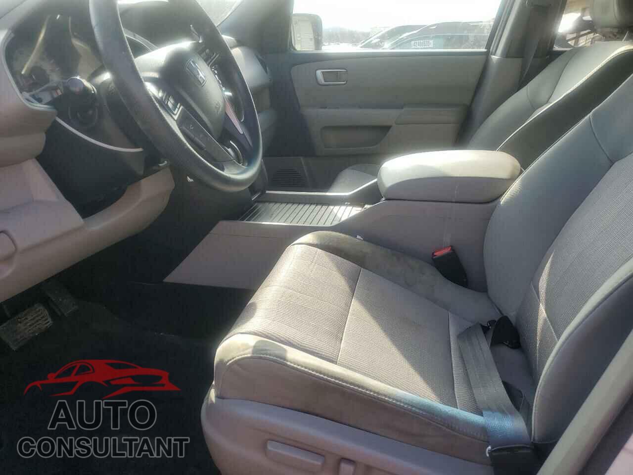 HONDA PILOT 2013 - 5FNYF3H49DB013301