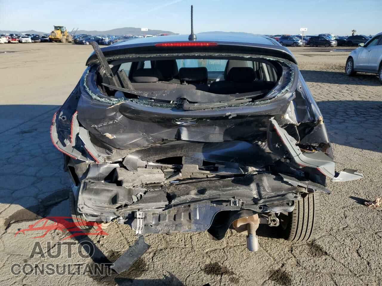 HYUNDAI ACCENT 2012 - KMHCU5AEXCU026199