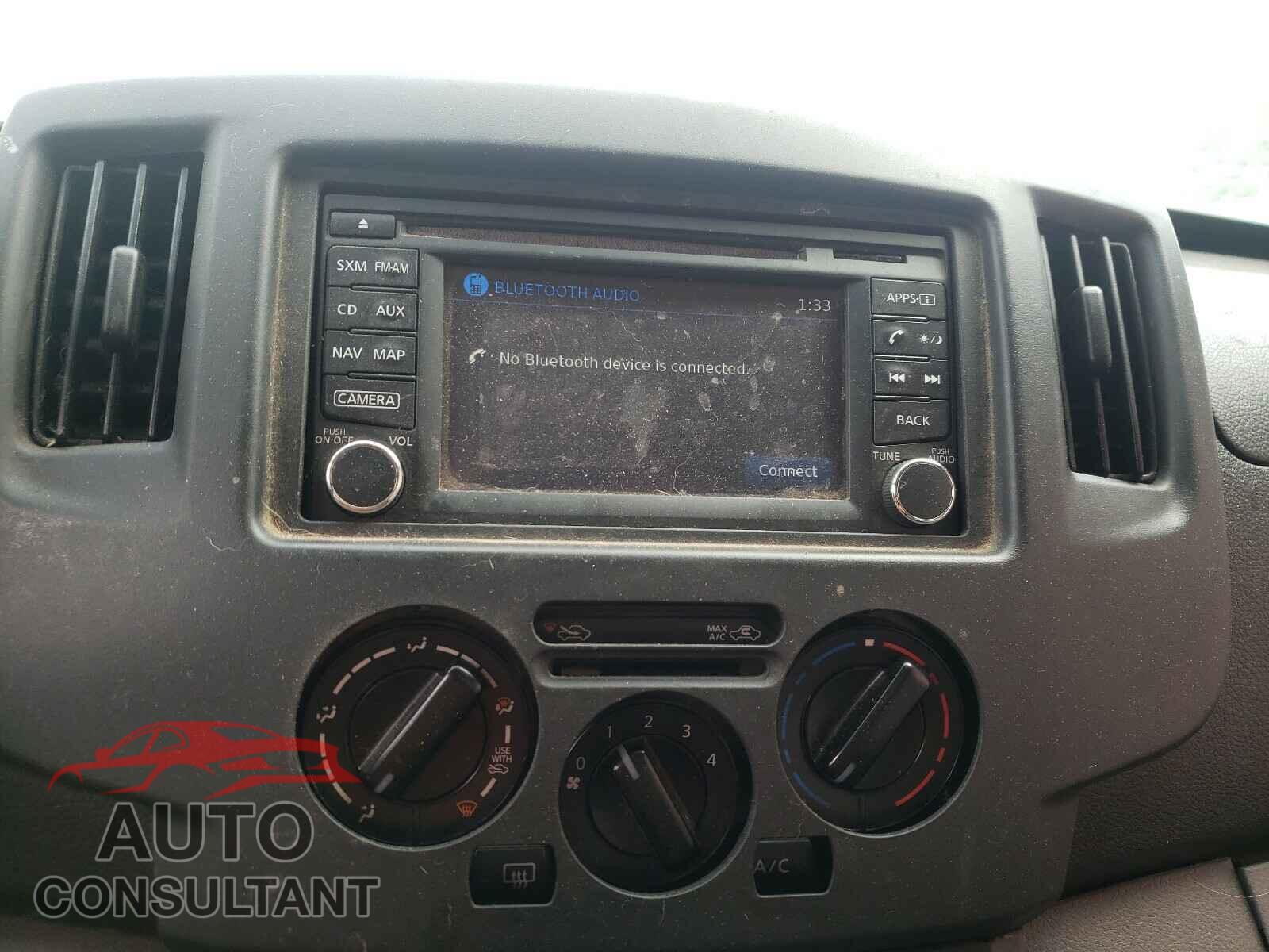 NISSAN NV 2017 - 3N6CM0KN5HK716324