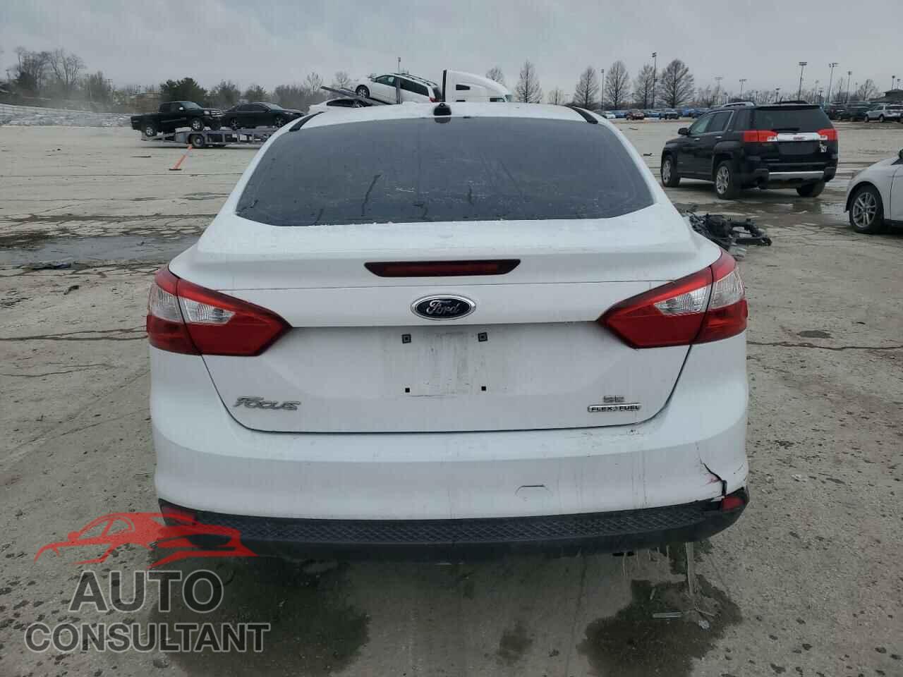 FORD FOCUS 2014 - 1FADP3F27EL117884