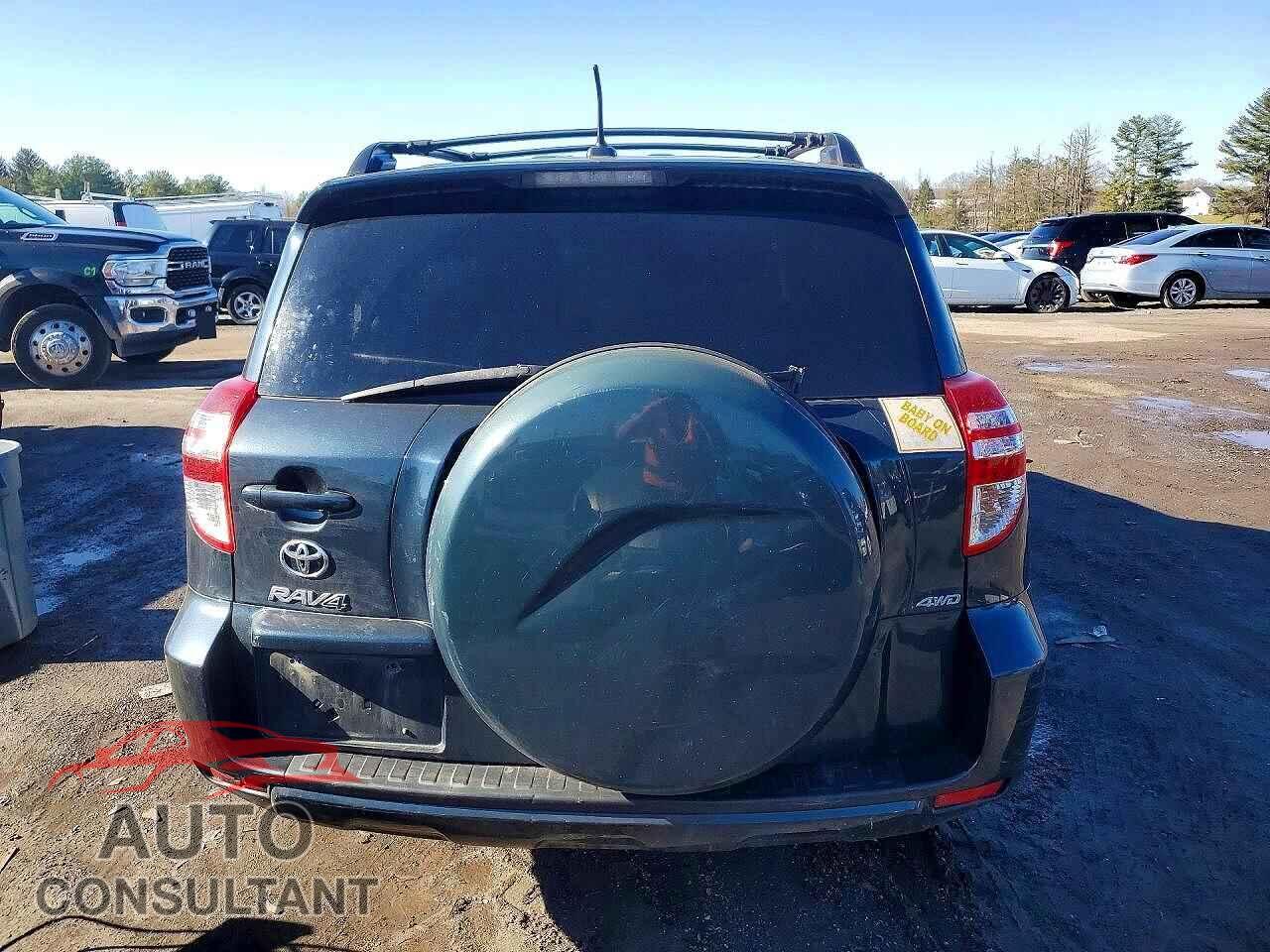 TOYOTA RAV4 2012 - 2T3BF4DV2CW237996