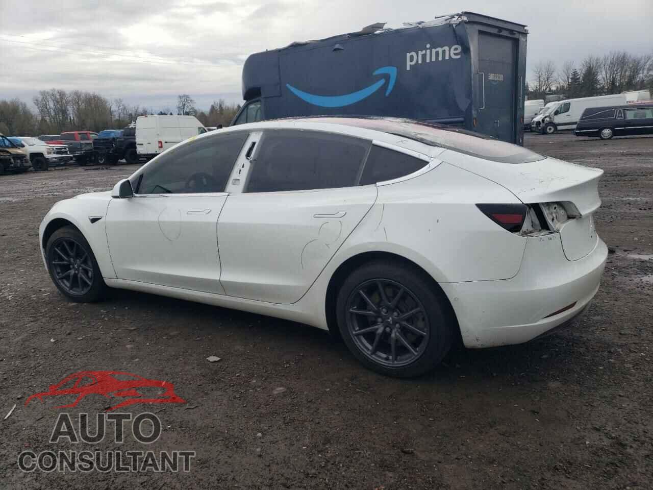 TESLA MODEL 3 2018 - 5YJ3E1EA1JF005720