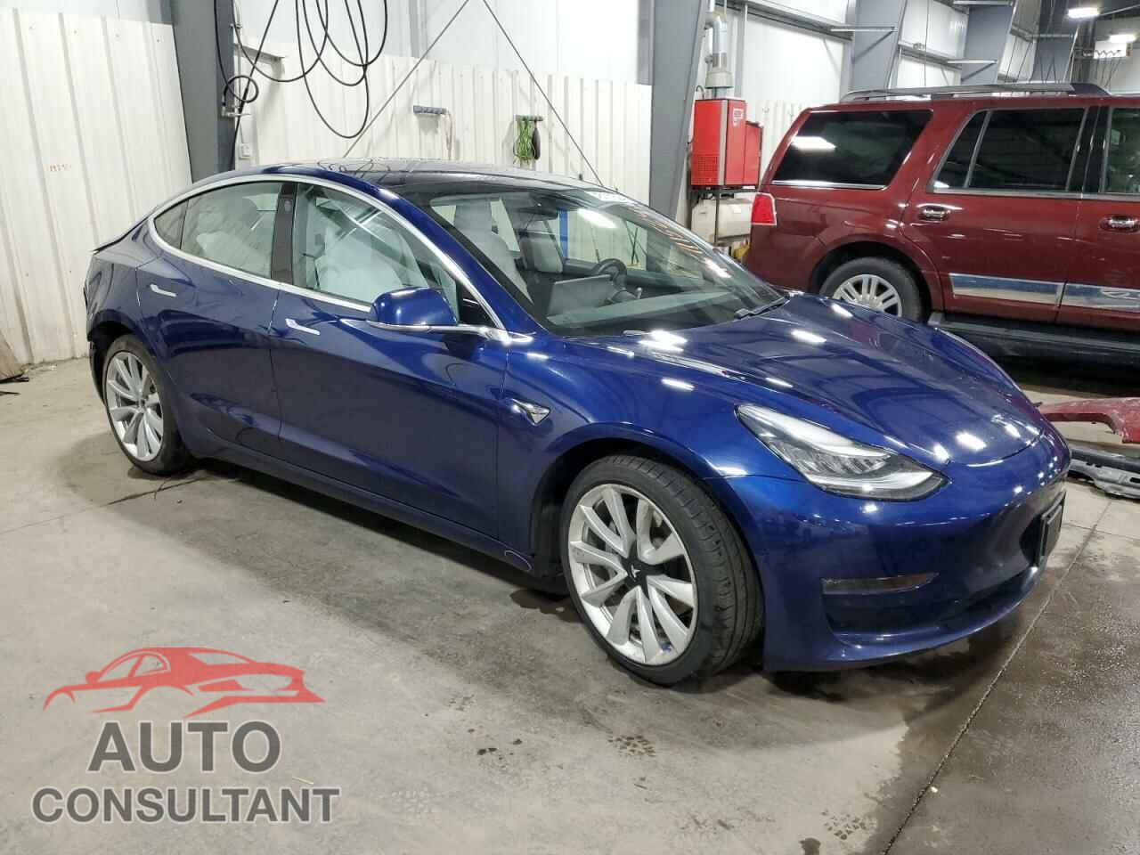 TESLA MODEL 3 2018 - 5YJ3E1EB9JF135396