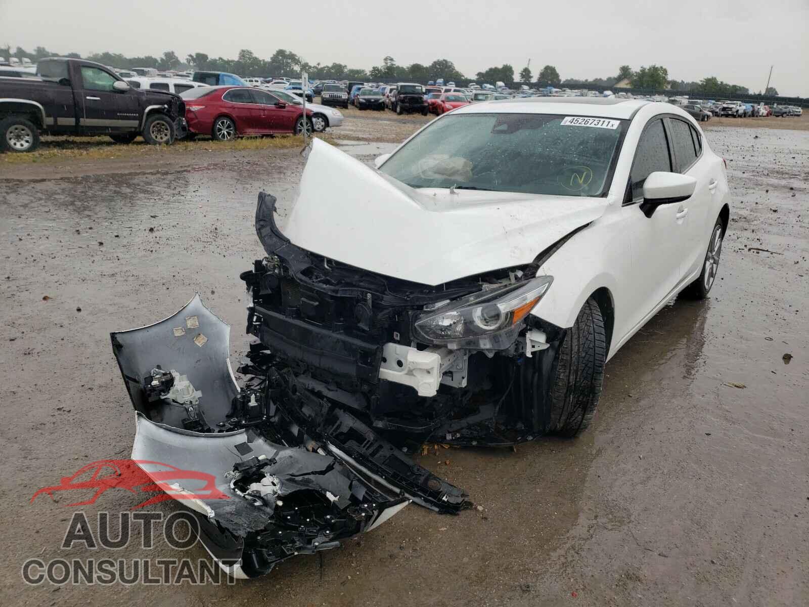 MAZDA 3 2017 - JM1BN1M34H1119101