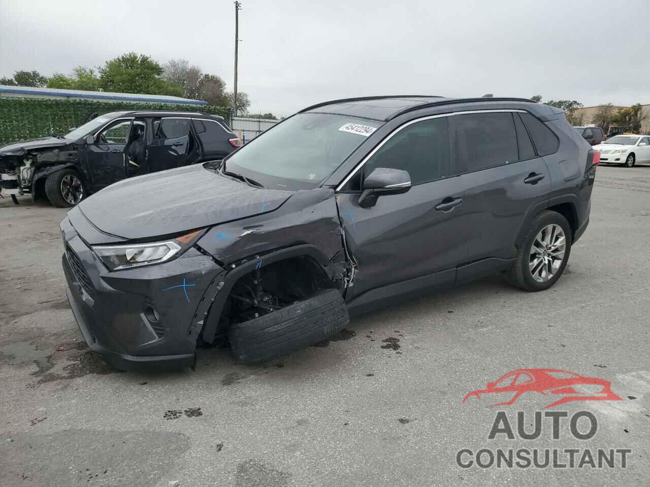 TOYOTA RAV4 2021 - 2T3C1RFV8MC115935