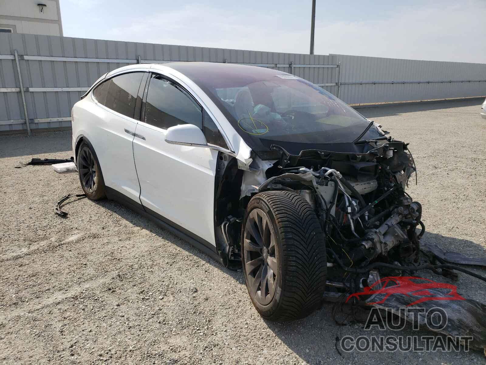 TESLA MODEL X 2018 - 5YJXCBE23JF140994