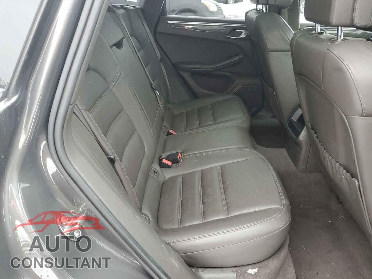 PORSCHE MACAN 2015 - WP1AF2A54FLB92277
