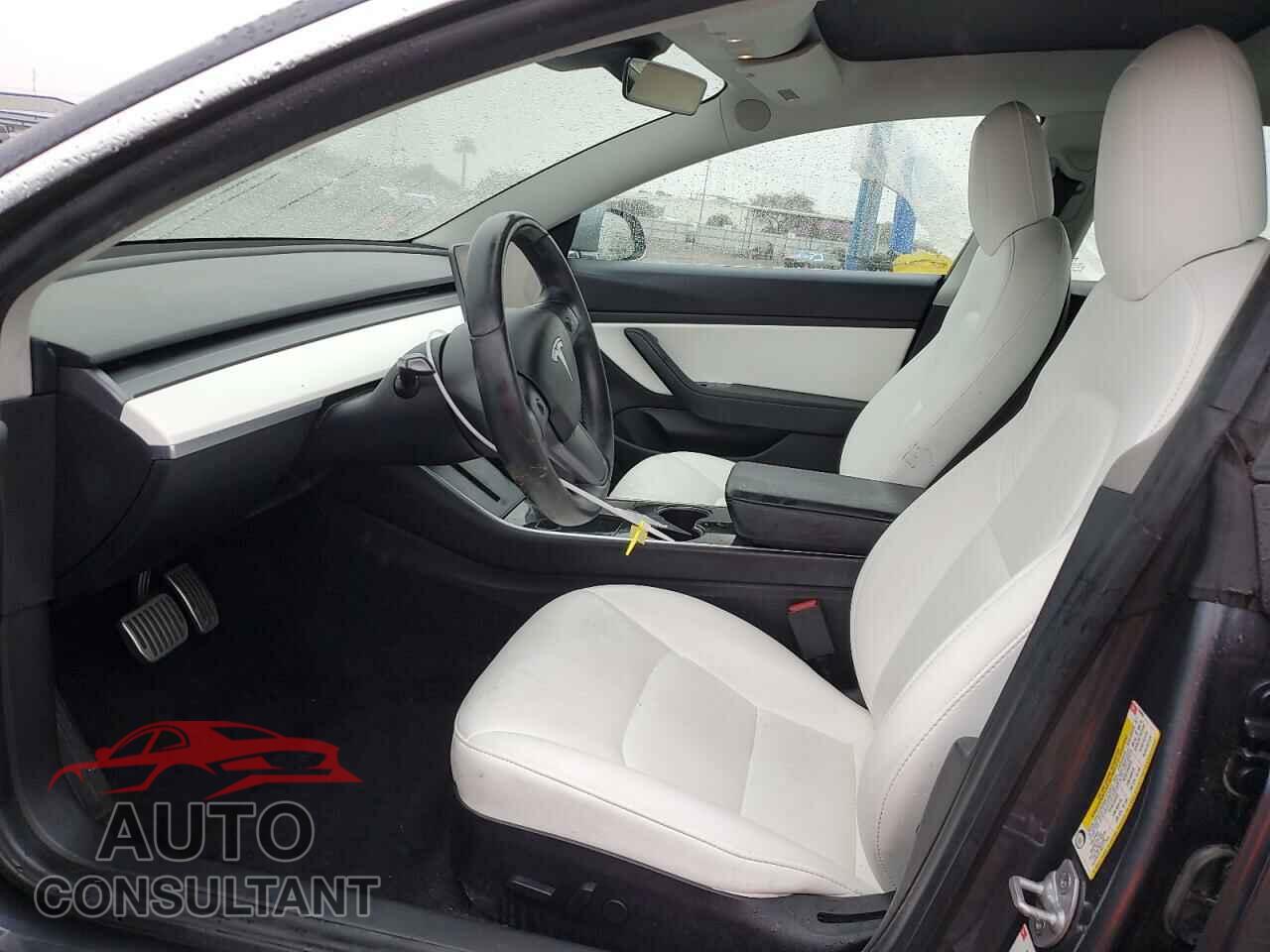 TESLA MODEL 3 2018 - 5YJ3E1EA2JF169204