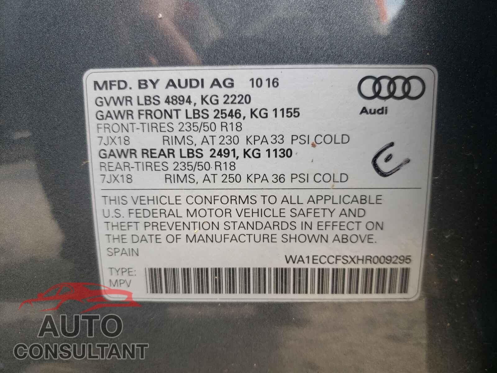AUDI Q3 2017 - WA1ECCFSXHR009295