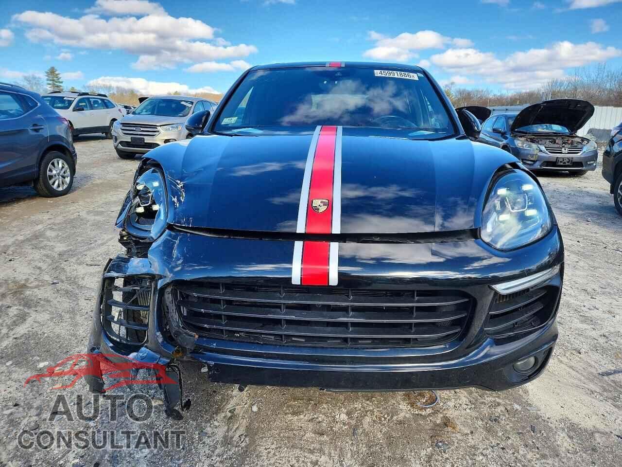 PORSCHE CAYENNE 2018 - WP1AB2A23JLA60976