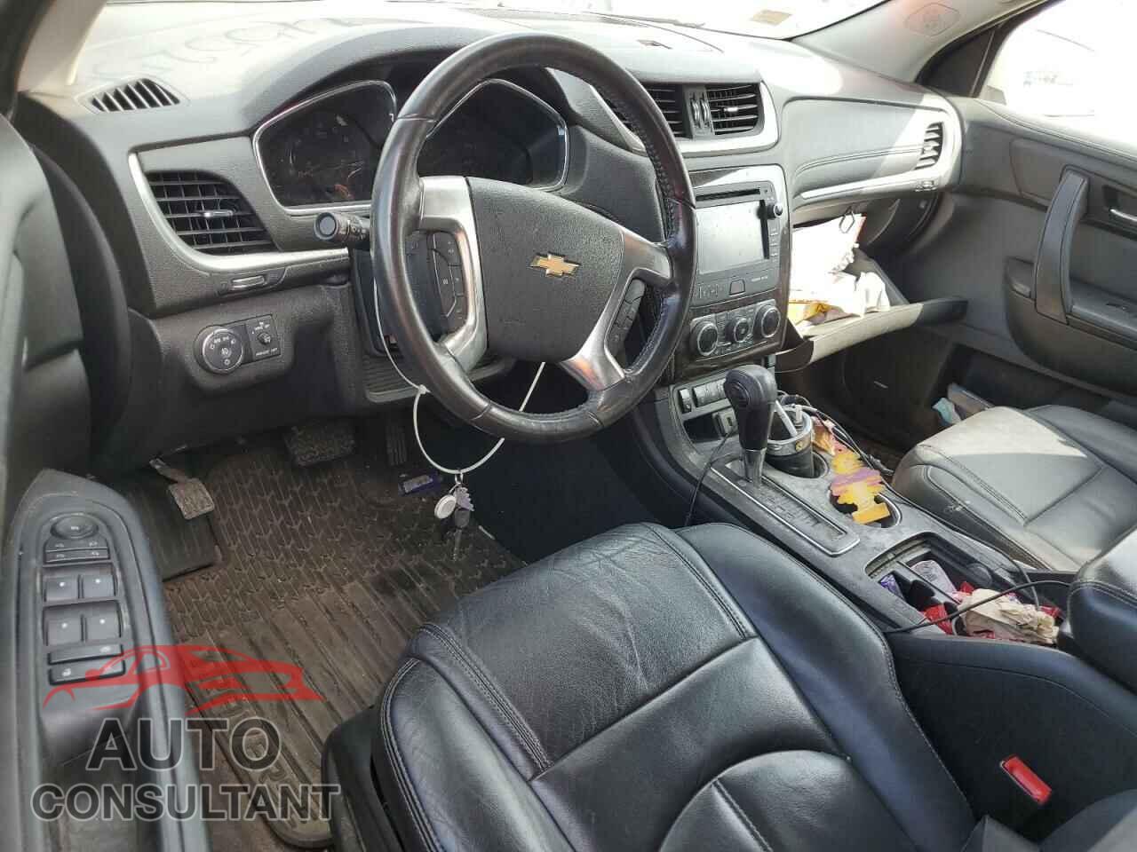 CHEVROLET TRAVERSE 2017 - 1GNKRHKD3HJ203720