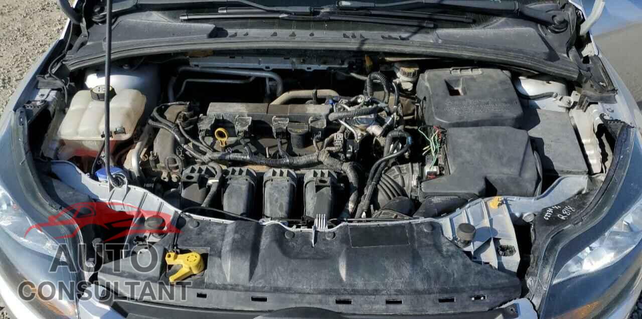 FORD FOCUS 2012 - 1FAHP3N22CL189575