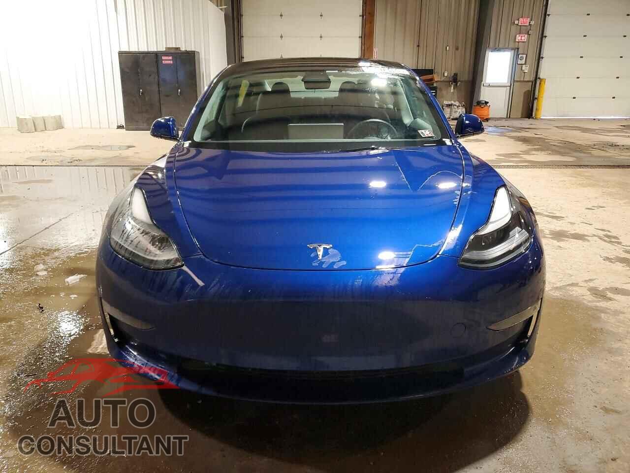 TESLA MODEL 3 2022 - 5YJ3E1EA4NF371368