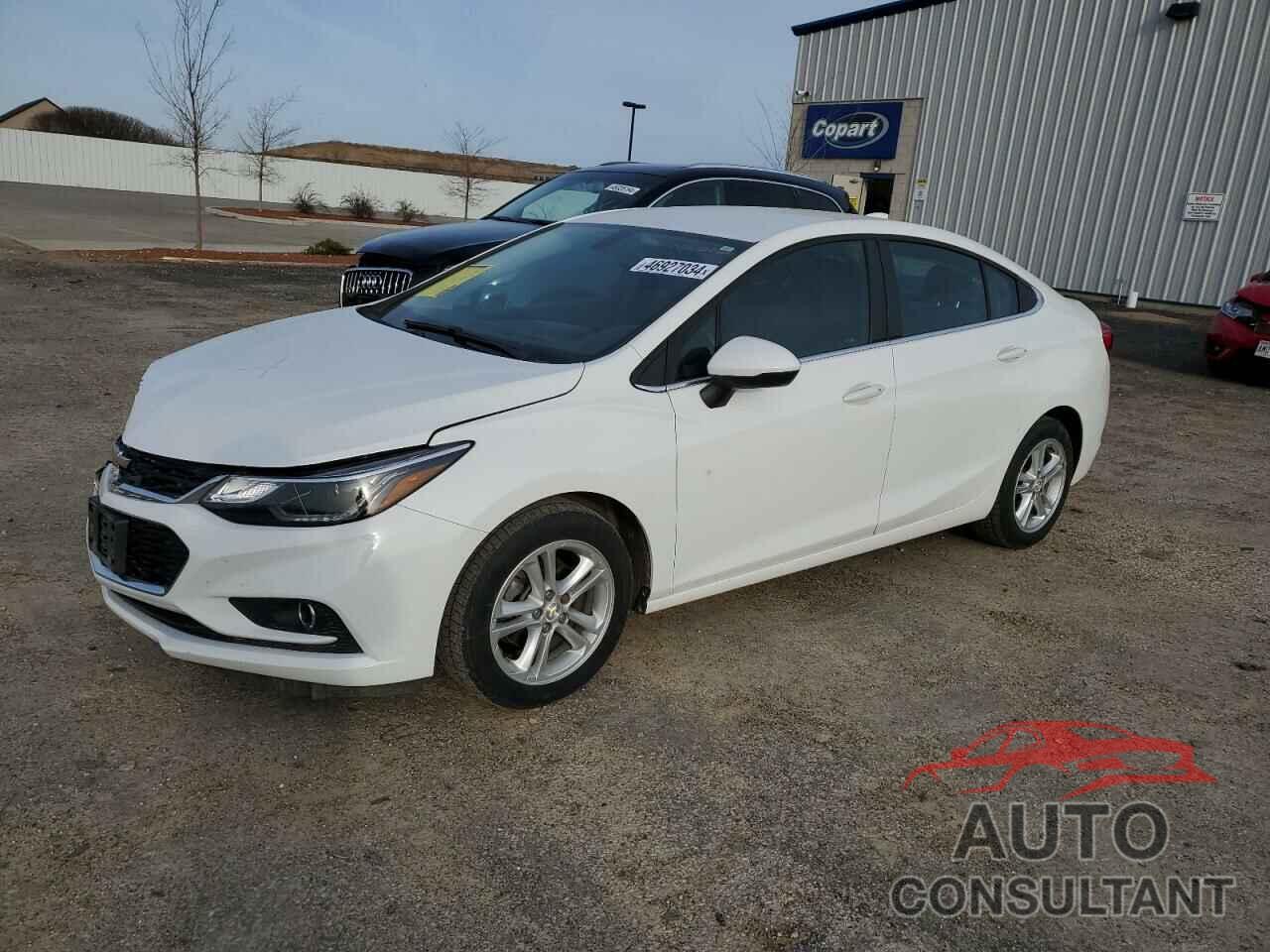 CHEVROLET CRUZE 2018 - 1G1BE5SM6J7165236