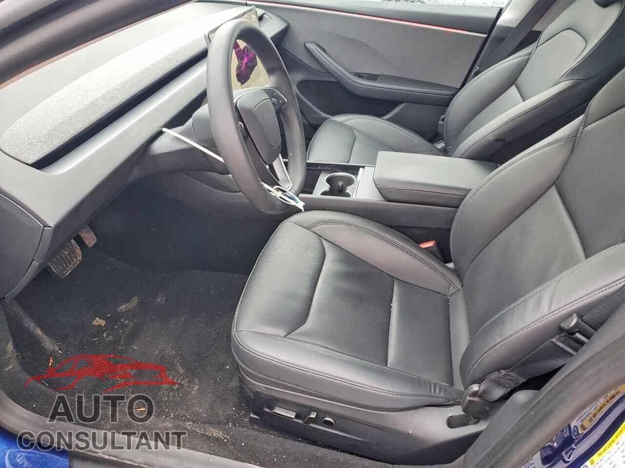 TESLA MODEL 3 2024 - 5YJ3E1EA4RF856342