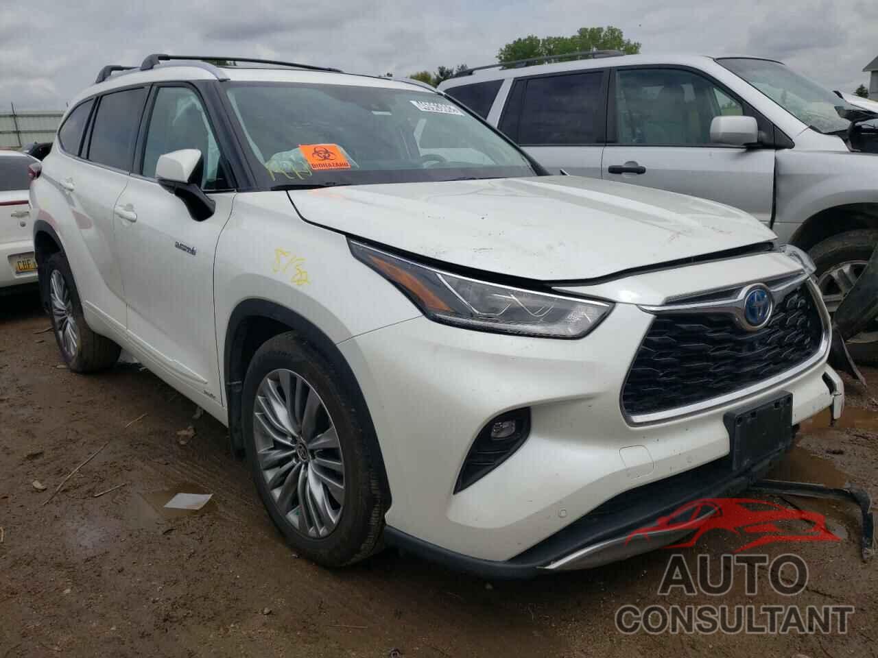 TOYOTA HIGHLANDER 2021 - 5TDEBRCH3MS031798