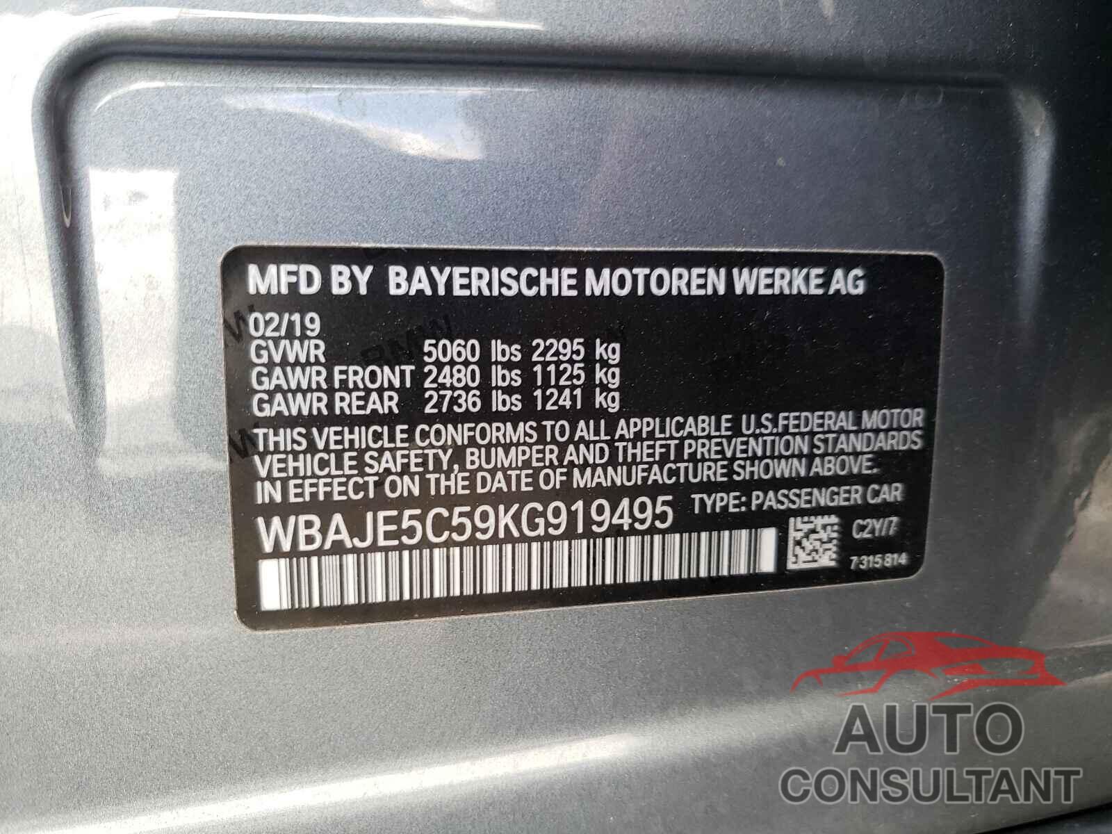 BMW 5 SERIES 2019 - WBAJE5C59KG919495