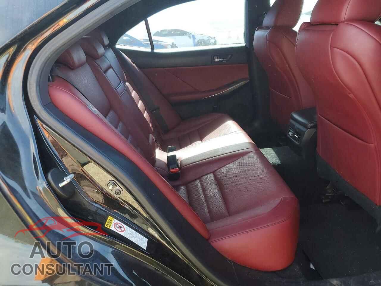 LEXUS IS 2016 - JTHBA1D27G5033466