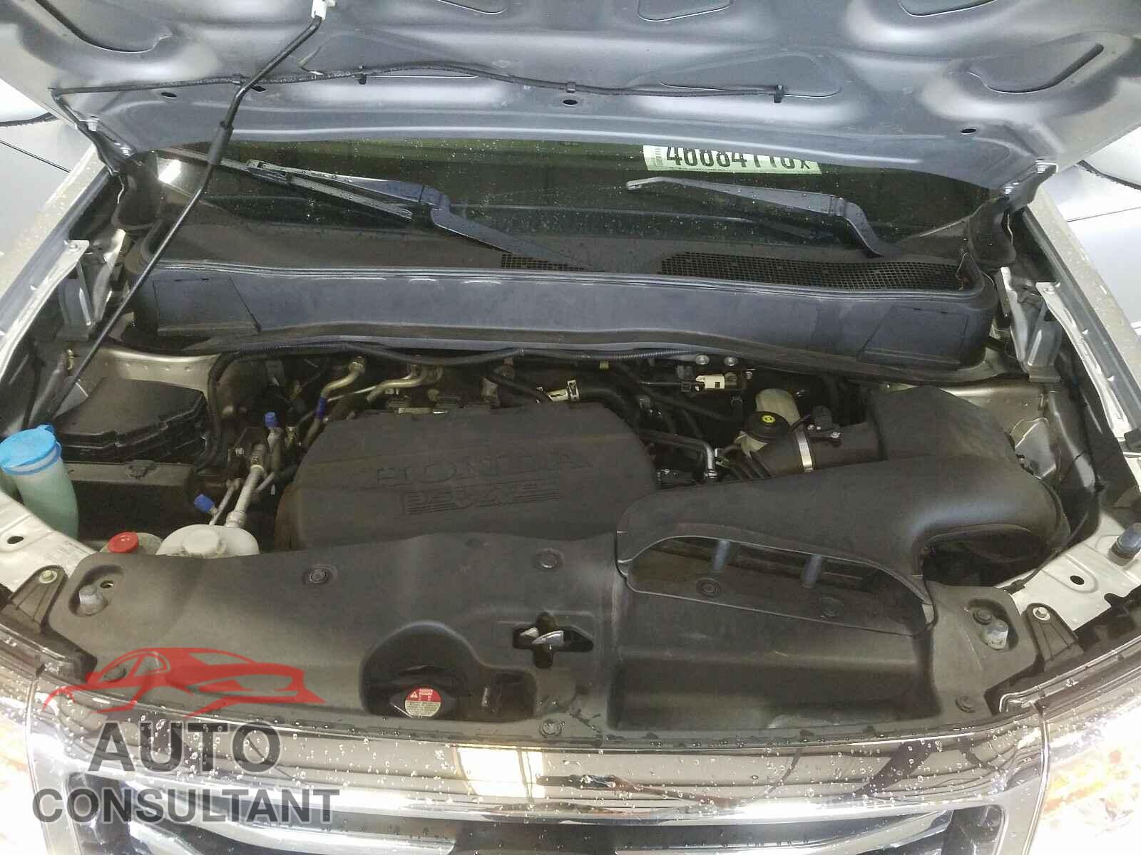 HONDA PILOT 2015 - 5FNYF3H54FB021365