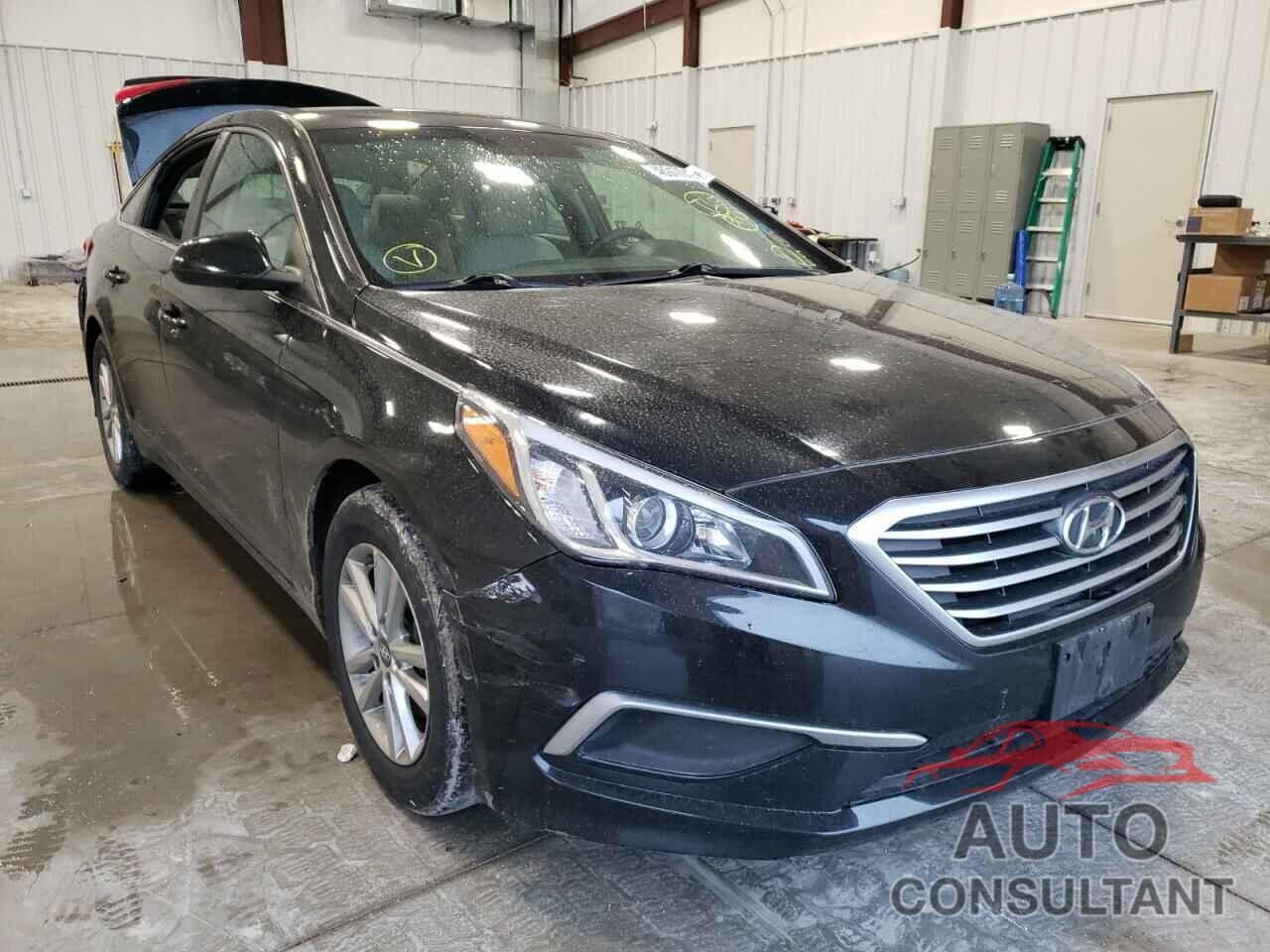 HYUNDAI SONATA 2017 - 5NPE24AFXHH580091