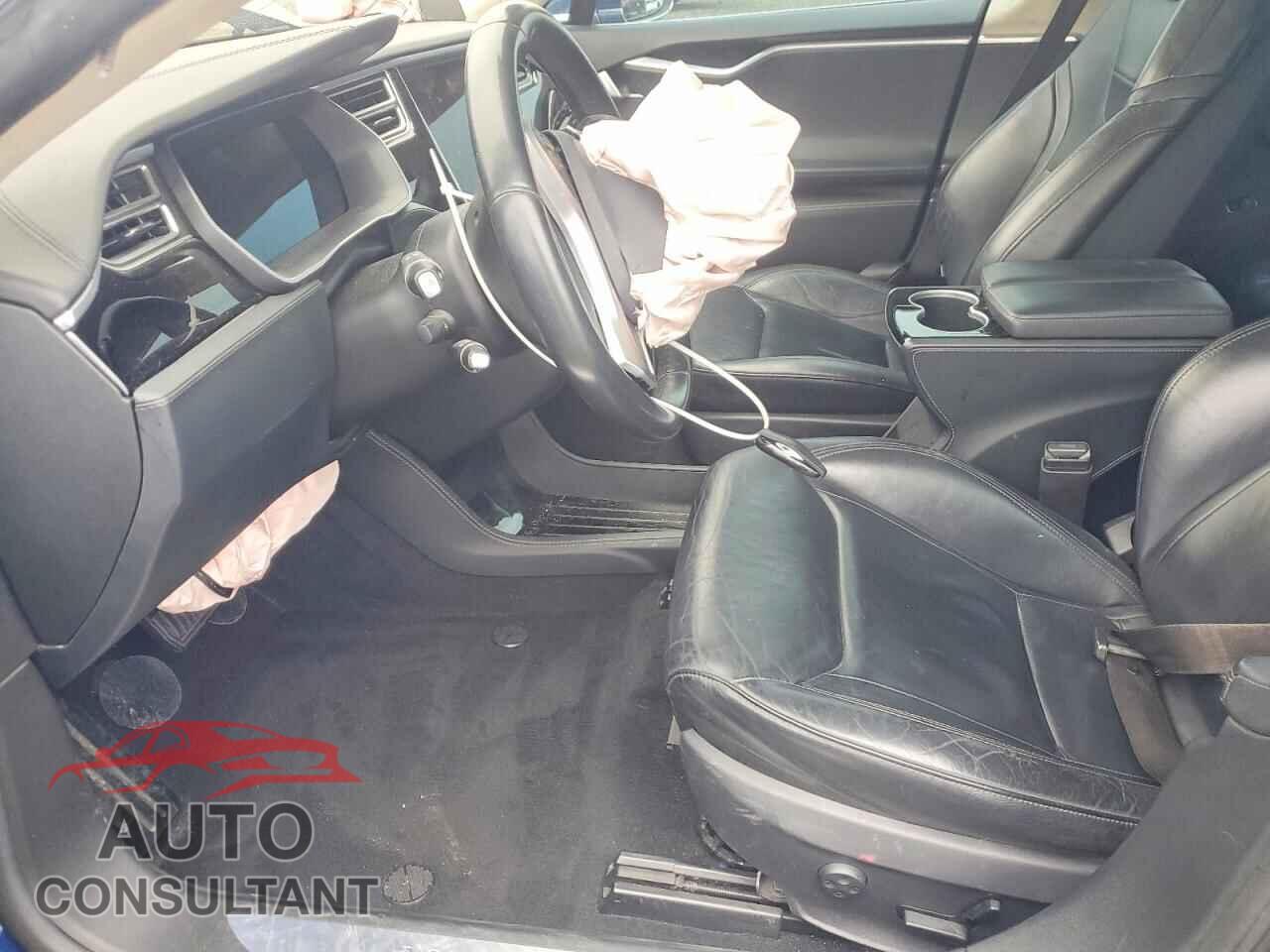 TESLA MODEL S 2015 - 5YJSA1E13FF106353