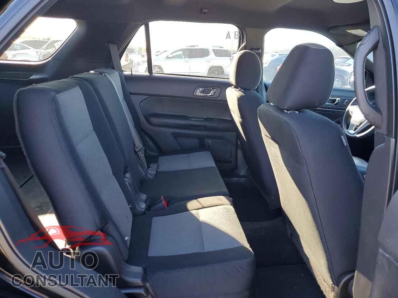 FORD EXPLORER 2015 - 1FM5K8AR2FGA47179