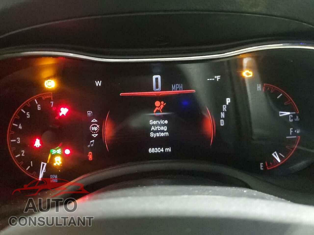 DODGE DURANGO 2018 - 1C4RDJDGXJC386497