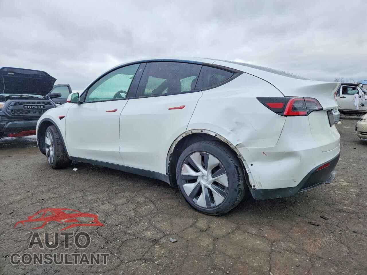 TESLA MODEL Y 2021 - 5YJYGDEEXMF207593